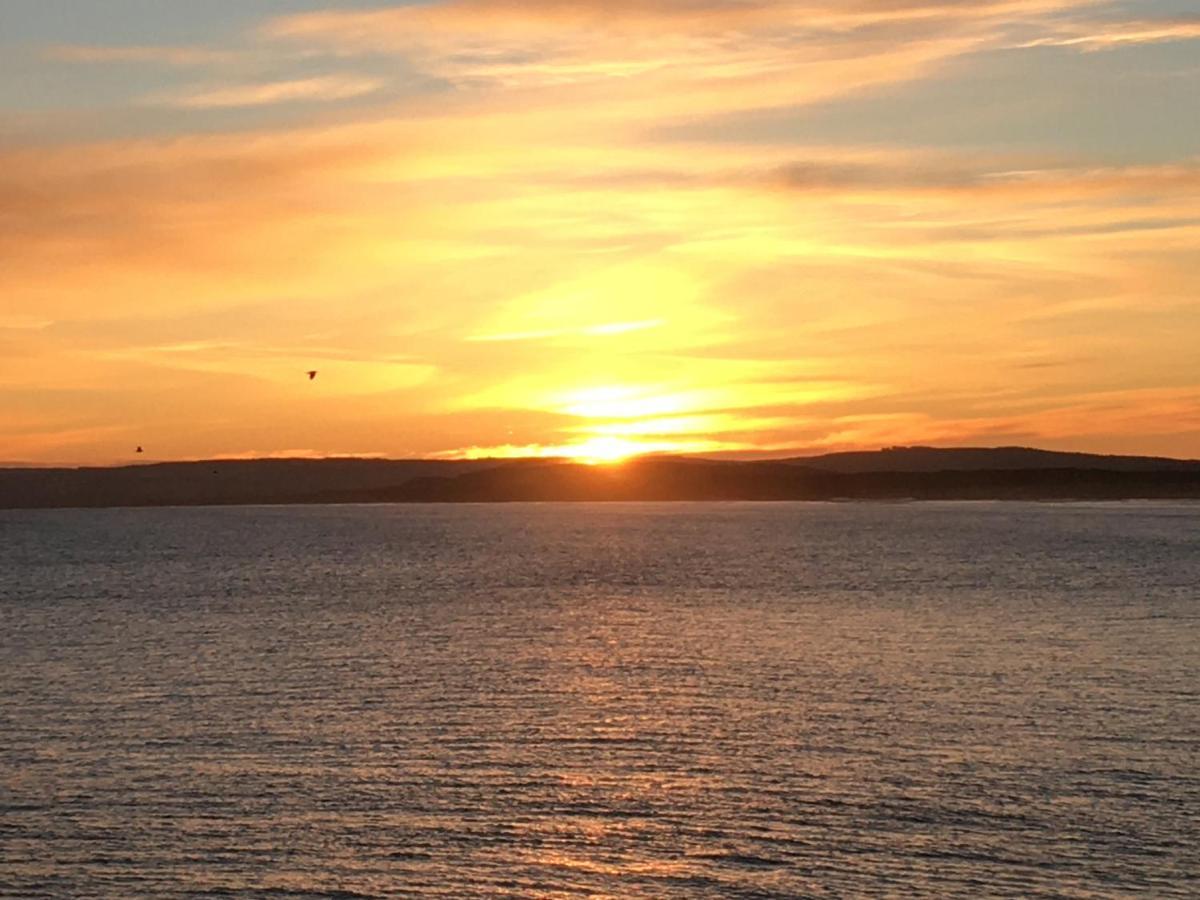 Beachfront Panoramic Seaview Free Wifi & Parking Villa Lossiemouth Buitenkant foto