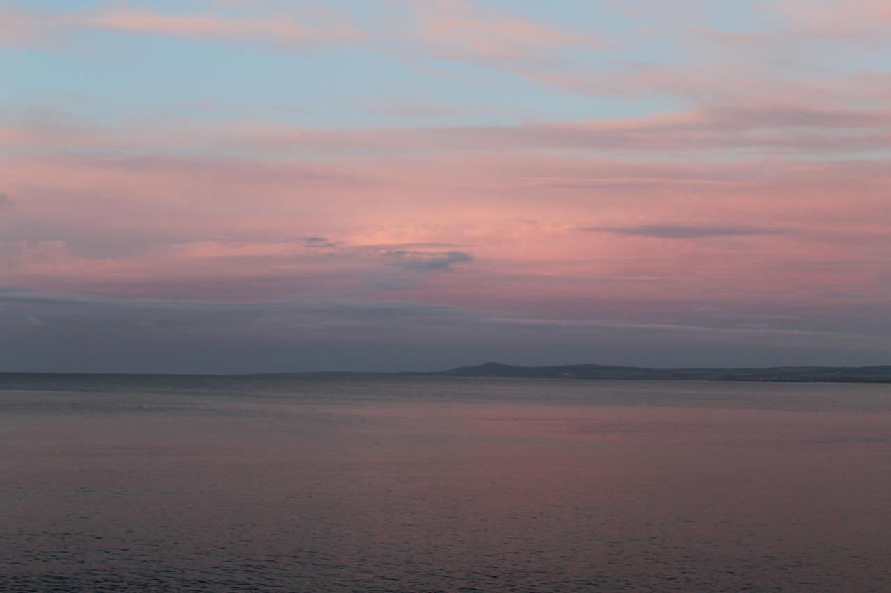 Beachfront Panoramic Seaview Free Wifi & Parking Villa Lossiemouth Buitenkant foto